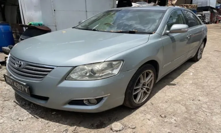 سكراب كامري هايبرد في الكويت Camry hybrid spare parts خدمة توصيل 24 ساعة