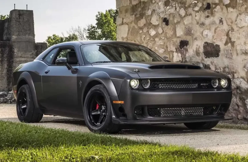 قطع غيار شالنجر في الكويت سكراب شالنجر Dodge Challenger Parts