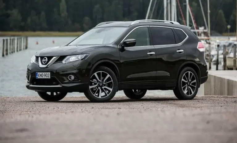 قطع غيار اكس تريل في الكويت سكراب اكس تريل Nissan X-trail Parts